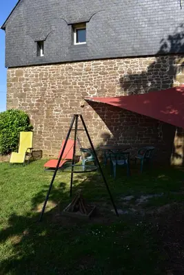 Jardin de l'établissement Gîte dans la campagne Bretonne - Le jardin de Devant