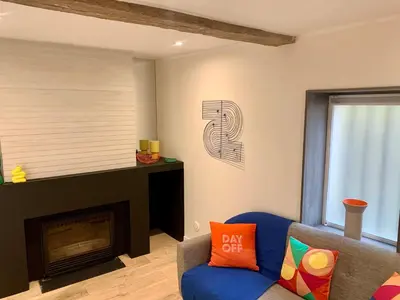 Coin salon dans l'établissement Le Refuge Saint Sauveur