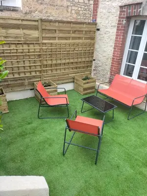 Jardin de l'établissement Appartement avec cour privée