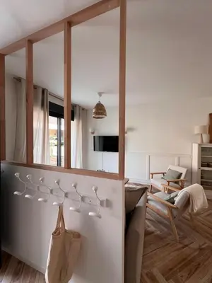 Coin salon dans l'établissement Joli gîte familial