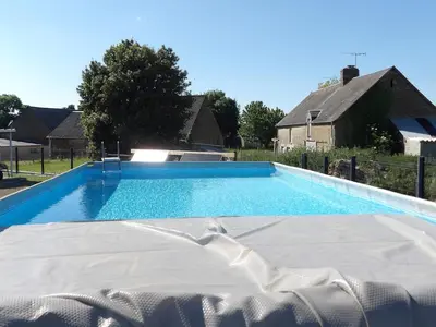 Piscine de l'établissement Chalet du Chesnot , Aucey-la-Plaine ou située à proximité