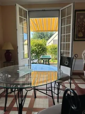 Terrasse ou espace extérieur de l'établissement Villa Les Volets Verts