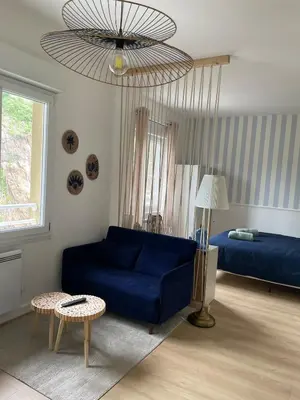 Coin salon dans l'établissement Appartement Port la Houle avec Parking privé à 5min à pied