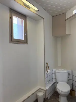 Salle de bains dans l'établissement Chez Sylviane Rez-de-Chaussée 200 m de la mer