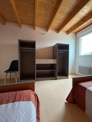 Un ou plusieurs lits dans un hébergement de l'établissement maison a 400m de la mer