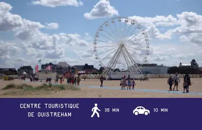 Clients de l'établissement Voilier confortable en bois à cotés des plages et ferries