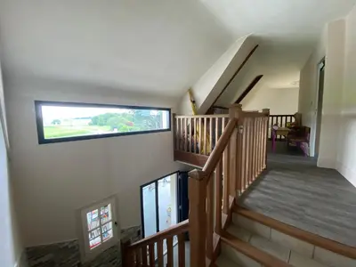 Télévision ou salle de divertissement dans l'établissement La maison normande
