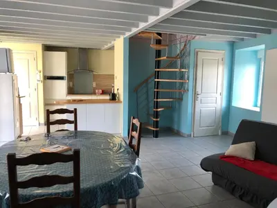 Cuisine ou kitchenette dans l'établissement Gîte le Laurier