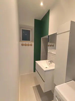 Salle de bains dans l'établissement appartement proche de la Baie du Mont saint Michel