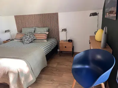 Un ou plusieurs lits dans un hébergement de l'établissement Chambre du mont saint Michel