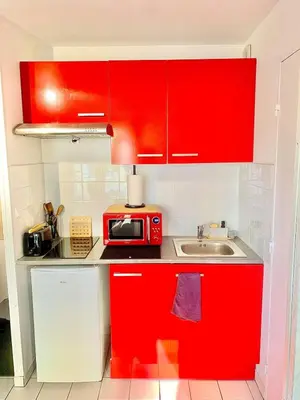 Cuisine ou kitchenette dans l'établissement La Cabane de Riva Bella