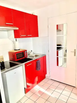 Cuisine ou kitchenette dans l'établissement La Cabane de Riva Bella