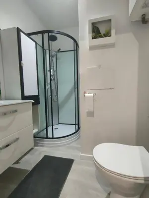 Salle de bains dans l'établissement Studio hyper centre