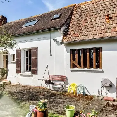 2 Bedroom Amazing Home In Janville