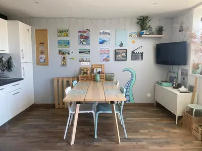 Cuisine ou kitchenette dans l'établissement Petite maison de campagne