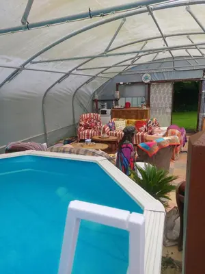 Piscine de l'établissement Countryside Caravan ou située à proximité