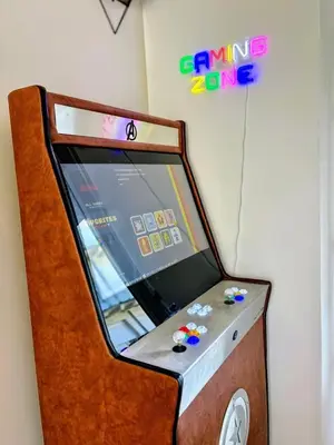 Salle de jeux dans l'établissement Bel appartement front de mer