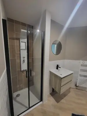 Salle de bains dans l'établissement Appartement rez-de-chaussée