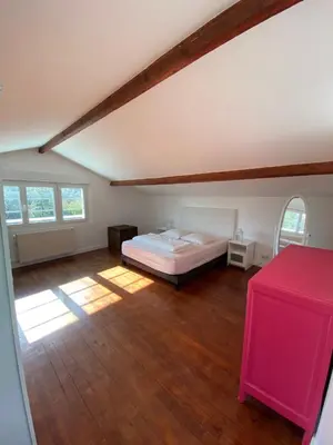 Un ou plusieurs lits dans un hébergement de l'établissement BEAU DUPLEX 80 m2 100 metre de la plage