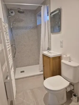 Salle de bains dans l'établissement la bottellerie