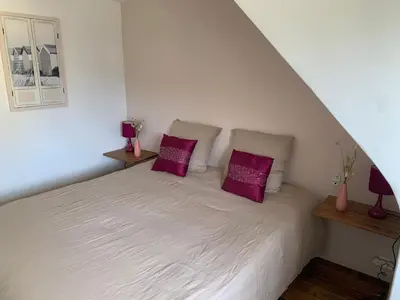 Un ou plusieurs lits dans un hébergement de l'établissement Maison a 150m de la mer