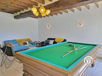 Billard dans l'établissement Gîte Lign' Du Bois, 7 personnes