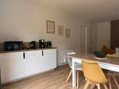 Cuisine ou kitchenette dans l'établissement Le Balleré - Gîtes du Bessin