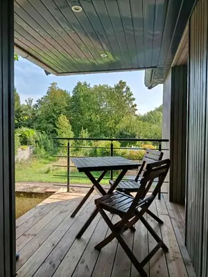 Balcon ou terrasse dans l'établissement La boutique des Roches