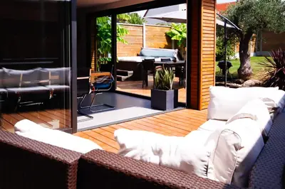 Coin salon dans l'établissement Grange rénovée- 3 chambres spa