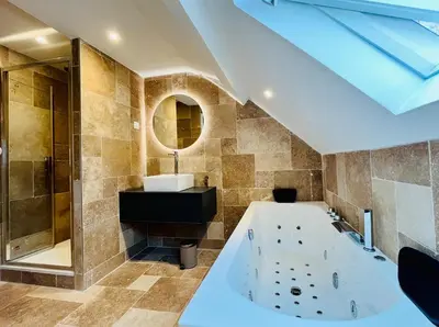 Salle de bains dans l'établissement Le joli strasbourgeois