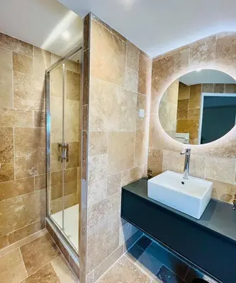 Salle de bains dans l'établissement Le joli strasbourgeois