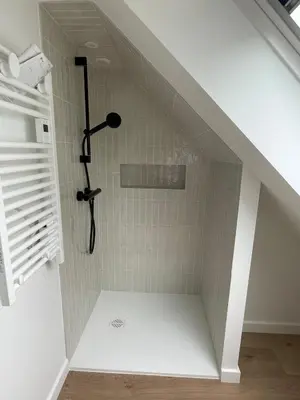 Salle de bains dans l'établissement La petite bleue, Villa 300 m de la mer