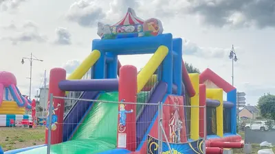 Aire de jeux pour enfants de l'établissement Vue sur la marina-6 pers à Courseulles sur Mer