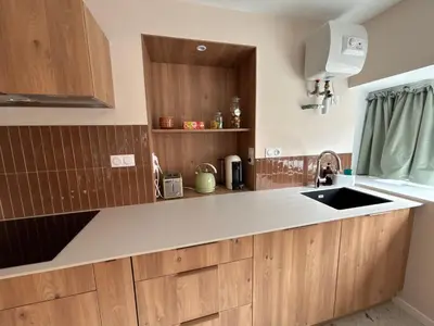 Cuisine ou kitchenette dans l'établissement Cozy Loft tout équipé au cœur de Saint-Lô