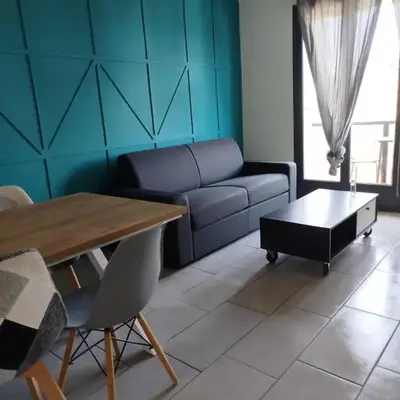 T2 moderne proche centre avec balcon et wifi