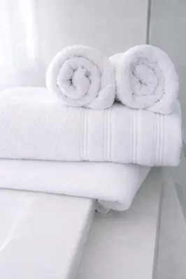 Un ou plusieurs lits dans un hébergement de l'établissement Hotel La Baie Royale