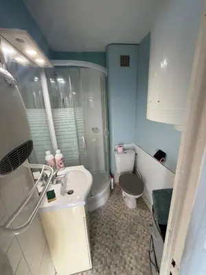 Salle de bains dans l'établissement Studio au cœur du village d'arts