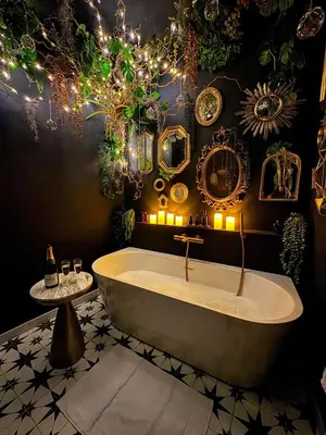 Salle de bains dans l'établissement Suite Romantique, hyper centre