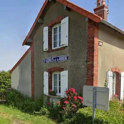 La petite gare de Saint Georges de la rivière