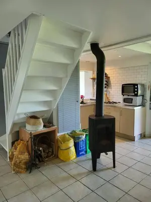Cuisine ou kitchenette dans l'établissement MAISONS Capucine et Rose