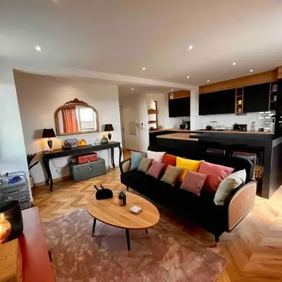 Chic apartment with panoramic view