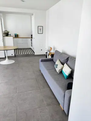Coin salon dans l'établissement Le Bain des Dames