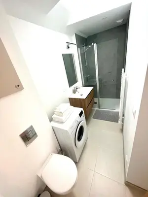 Salle de bains dans l'établissement Les Clés de Saint-Pierre