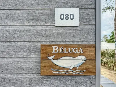 Certificat, récompense, panneau ou autre document affiché dans l'établissement Cottage Le Béluga