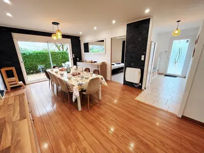 Cuisine ou kitchenette dans l'établissement Maison familiale de plein pied - Parking gratuit