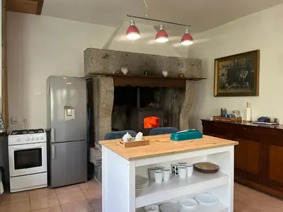 Cuisine ou kitchenette dans l'établissement Gîte Apple Tree Les Fontenelles