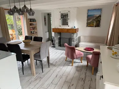 Coin salon dans l'établissement Les Sternes