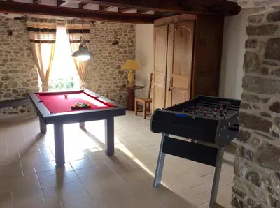 Salle de jeux dans l'établissement Gîte De L'Etot Fossey