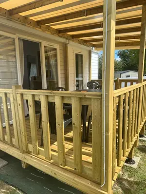 Balcon ou terrasse dans l'établissement Le bercail