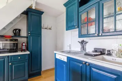 Cuisine ou kitchenette dans l'établissement Comfortable stay with sea view in Cabourg